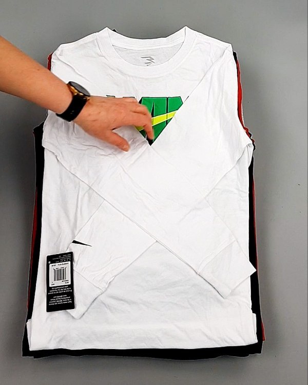 Фотография  493 - Тонковки детские NIKE CAN 084#5 кг, ЛОТ №7970 оптом в Брянске и Брянской области