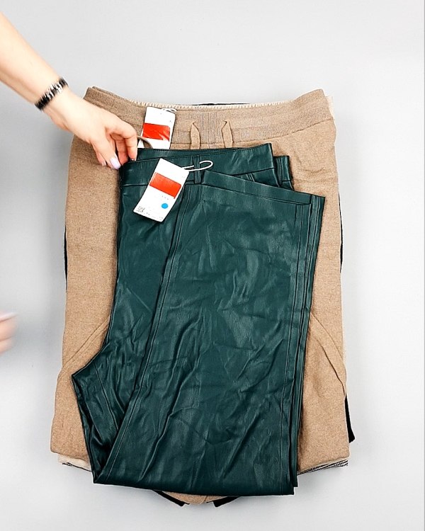 Фотография  176 - Брюки женские зима C&A 025#10 кг, ЛОТ №7910 оптом в Брянске и Брянской области