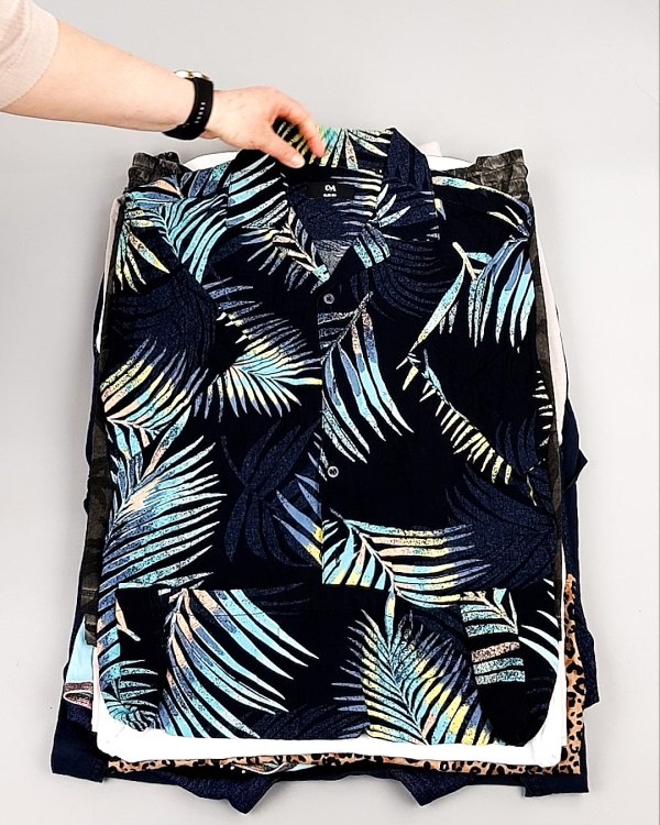 Фотография  685 - C&A Summer mix 022024#15 кг, ЛОТ №7919 оптом в Брянске и Брянской области