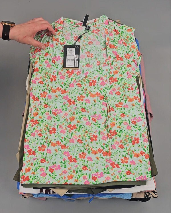 Фотография  394 - PIECES Summer mix 045#15 кг, ЛОТ №8421 оптом в Брянске и Брянской области