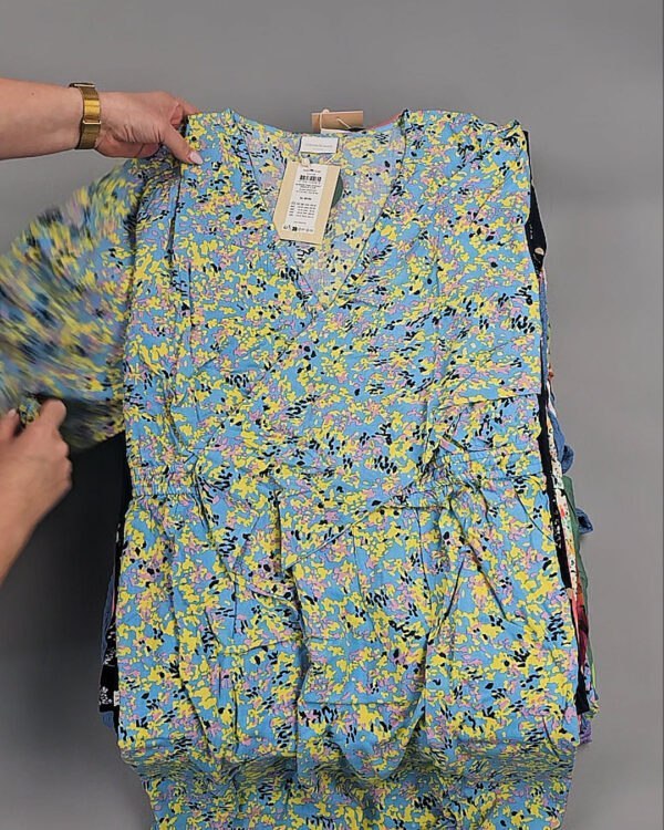 Фотография  458 - MAMA LICIOUS Summer 045 mix#16 кг, ЛОТ №8443 оптом в Брянске и Брянской области