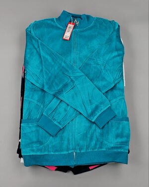 Купить Спортивные костюмы  AD83#4 шт, ЛОТ №8637 оптом в Брянске и Брянской области