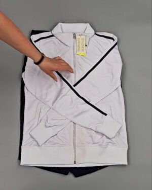 Фотография  318 - Спортивные костюмы  AD83#4 шт, ЛОТ №8637 оптом в Брянске и Брянской области