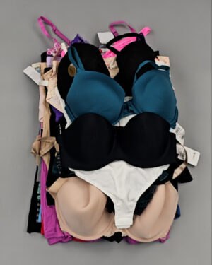 Купить Купальники Nordstrom 124#2,8 кг, ЛОТ №8490 оптом в Брянске и Брянской области