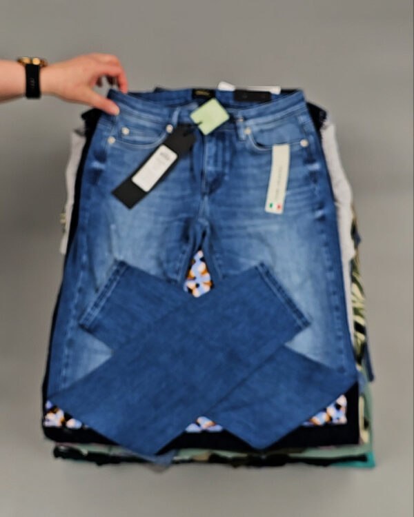 Фотография  213 - ONLY Summer mix 045#15 кг, ЛОТ №8514 оптом в Брянске и Брянской области