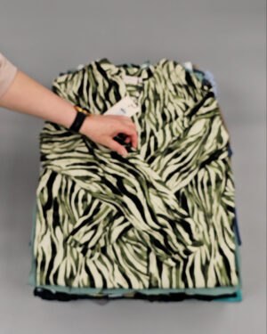 Фотография  820 - ONLY Summer mix 045#15 кг, ЛОТ №8514 оптом в Брянске и Брянской области