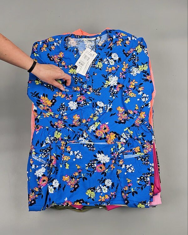 Фотография  456 - B.YOUNG Summer mix 045#15 кг, ЛОТ №8570 оптом в Брянске и Брянской области