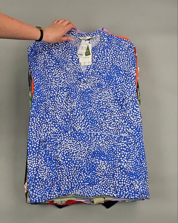 Фотография  585 - B.YOUNG Summer mix 045#15 кг, ЛОТ №8569 оптом в Брянске и Брянской области