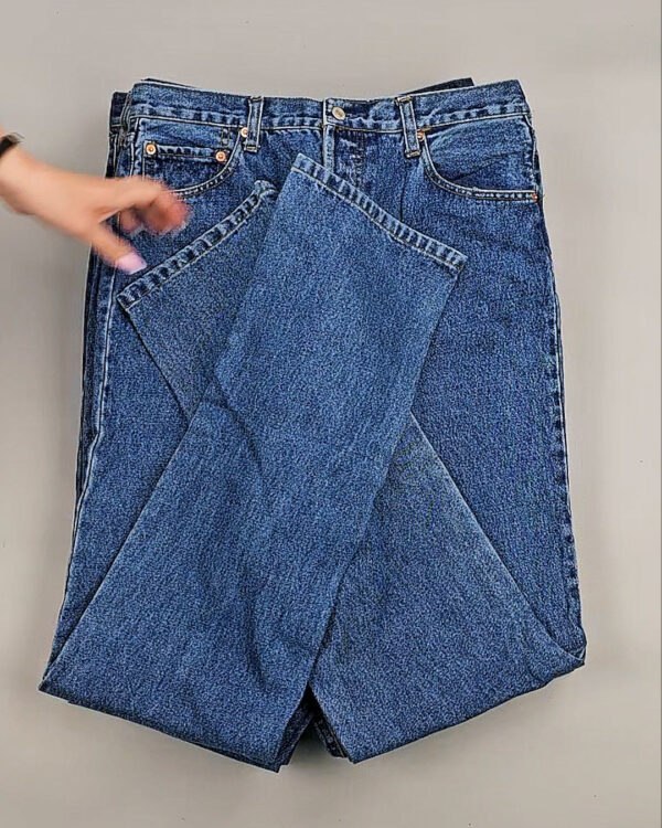 Фотография  967 - Джинсы LEVIS муж #6,2 кг, ЛОТ №8758 оптом в Брянске и Брянской области