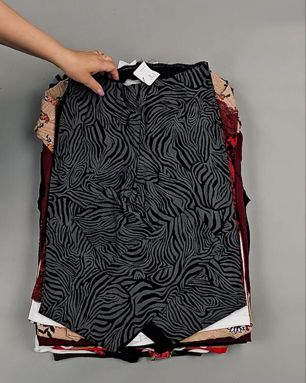 Фотография  210 - Летний микс CALZEDONIA, 50 шт, ЛОТ №8858 оптом в Брянске и Брянской области