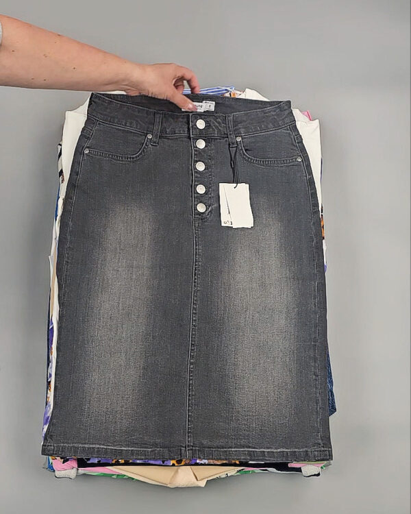 Фотография  279 - B.YOUNG Summer mix 045#17 кг оптом в Брянске и Брянской области