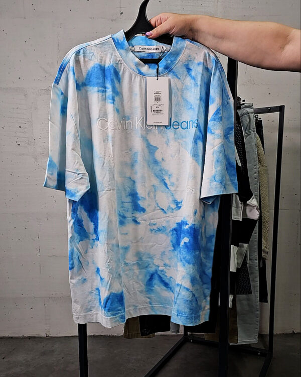 Фотография  743 - LACOSTE, CALVIN KLEIN, TOMMY HILFIGER, GUESS + 075#20 шт, ЛОТ №9072 оптом в Брянске и Брянской области