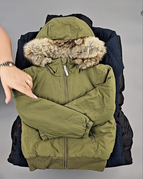 Фотография  472 - Верхняя одежда СТОК дети 065#10 кг, ЛОТ СТ-9343 оптом в Брянске и Брянской области