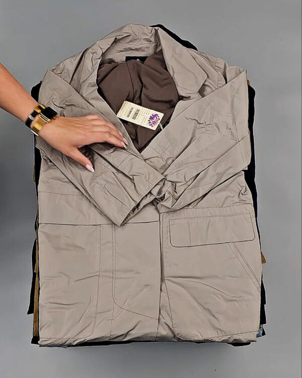 Фотография  134 - Верхняя одежда Корея 085#15 кг, ЛОТ № СТ-9246 оптом в Брянске и Брянской области