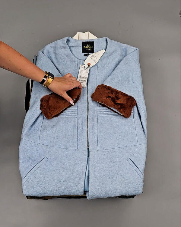 Фотография  266 - Верхняя одежда Корея 085#15 кг, ЛОТ № СТ-9249 оптом в Брянске и Брянской области