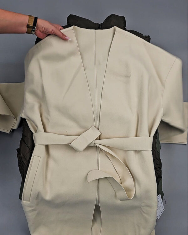 Фотография  381 - Верхняя одежда VILA 104#10 кг, ЛОТ СТ-9320 оптом в Брянске и Брянской области