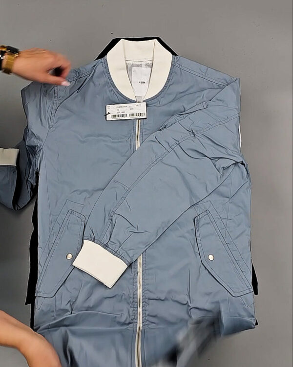 Фотография  655 - Верхняя одежда Корея 085#15 кг, ЛОТ № СТ-9246 оптом в Брянске и Брянской области