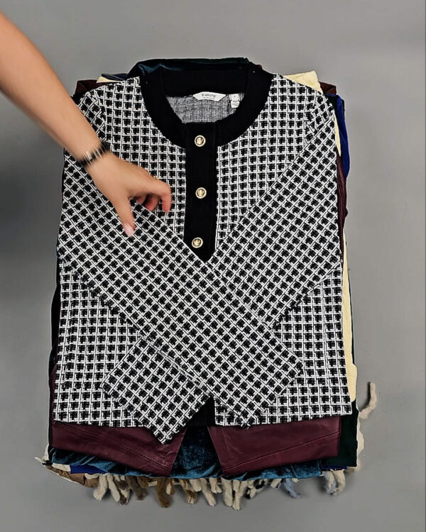 Фотография  584 - B.YOUNG Winter mix 104#15 кг, ЛОТ СТ-9196 оптом в Брянске и Брянской области