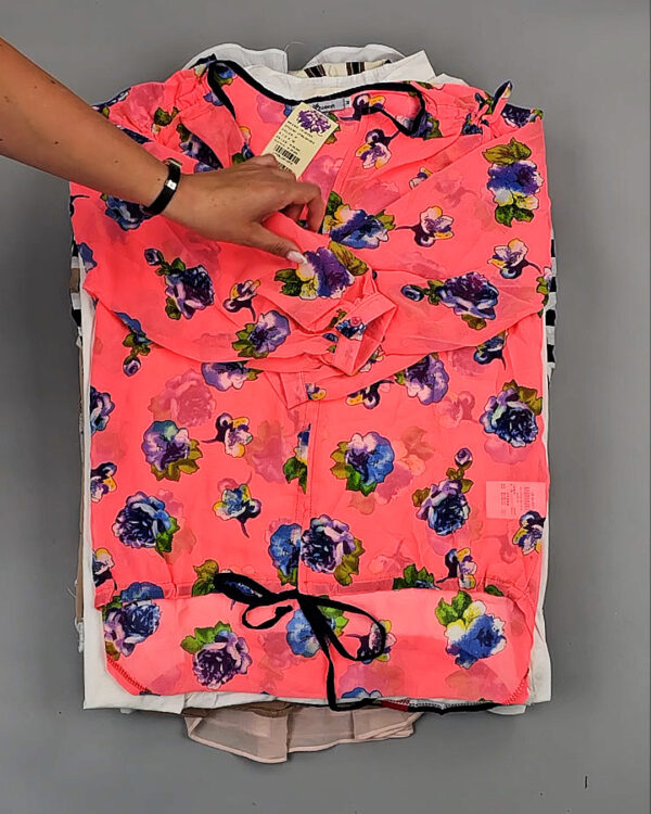 Фотография  863 - Блузки Корея 085#5 кг оптом в Брянске и Брянской области