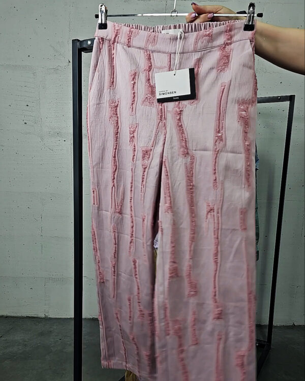 Фотография  377 - Karen by Simonsen mix 075#23 шт, ЛОТ №9100 оптом в Брянске и Брянской области