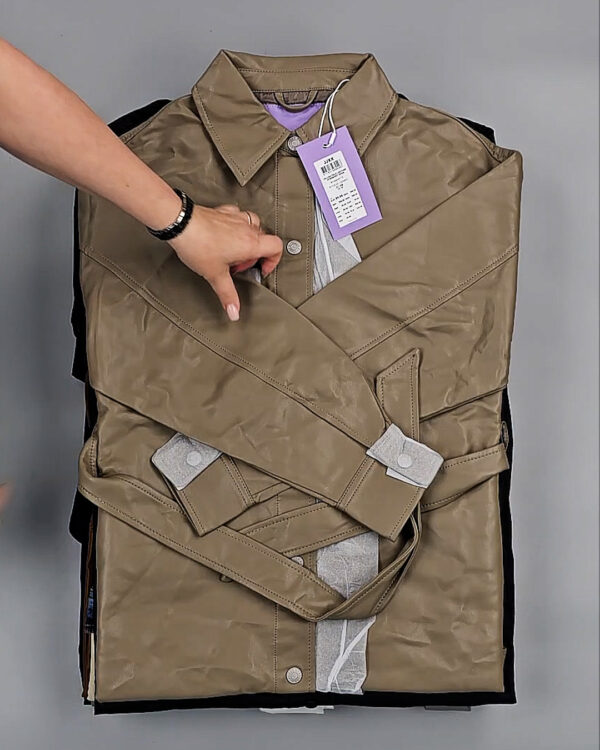 Фотография  841 - Ветровки Bestseller+DK 035#10 кг, ЛОТ СТ-9399 оптом в Брянске и Брянской области