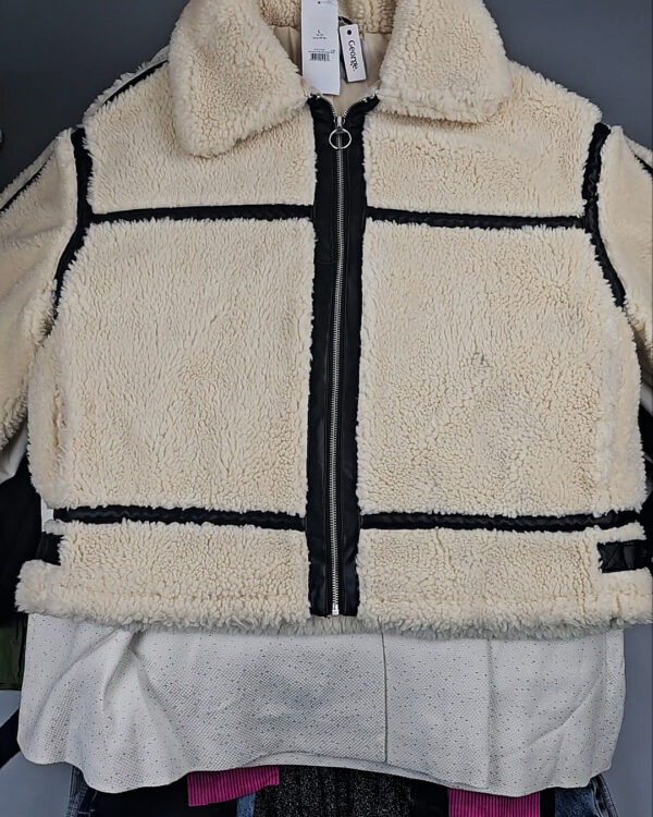 Фотография  804 - Scotland Winter БМ#60 кг, ЛОТ № СХ-0159 оптом в Брянске и Брянской области