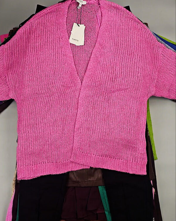 Фотография  967 - B.YOUNG Winter mix 104#15 кг, ЛОТ СТ-9597 оптом в Брянске и Брянской области