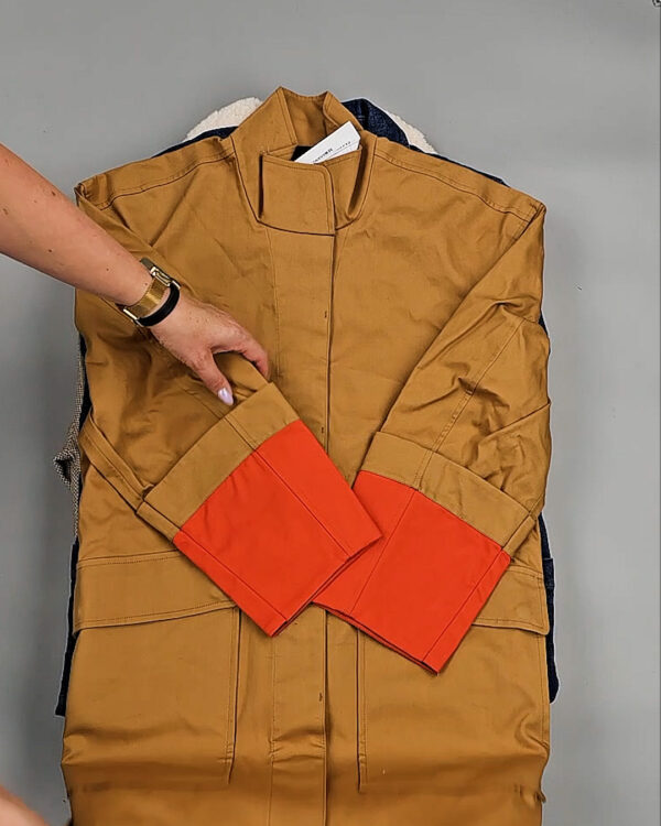 Фотография  706 - Ветровки женские CAN 104#12,5 кг, ЛОТ СТ-9404 оптом в Брянске и Брянской области