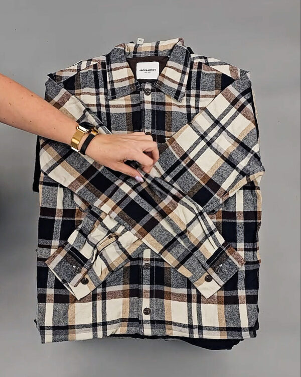 Фотография  246 - Мужской зимний микс JACK JONES, 20 кг, ЛОТ № СТ-9444 оптом в Брянске и Брянской области