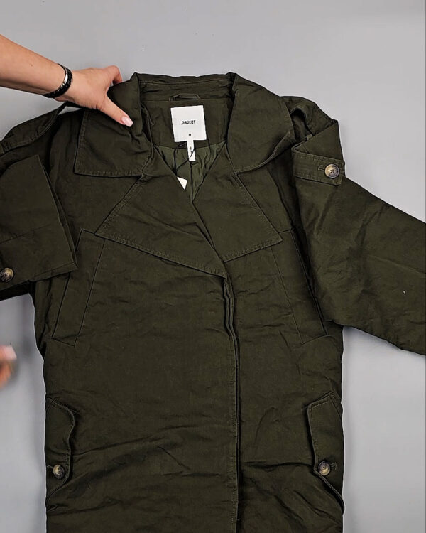 Фотография  103 - Ветровки Bestseller+DK 035#10 кг, ЛОТ СТ-9396 оптом в Брянске и Брянской области