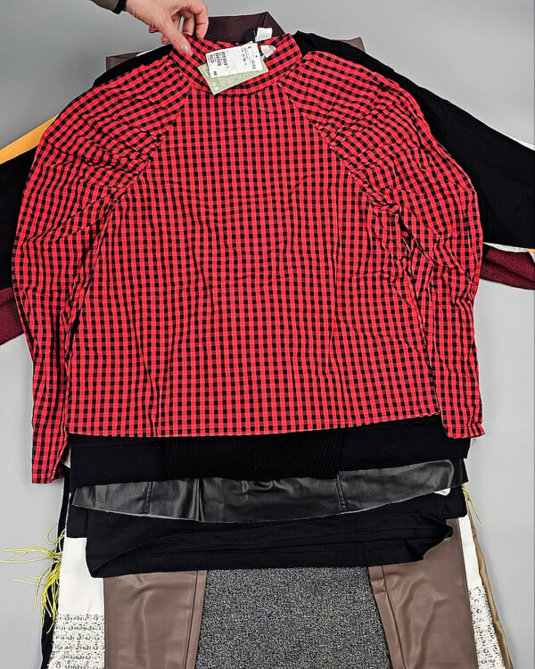 Фотография  922 - H&M A/W Women mix 095#15 кг оптом в Брянске и Брянской области