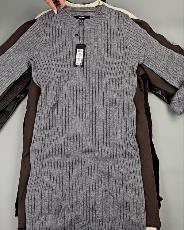 Фотография  386 - Платья Bestseller+DK Winter 035#7 кг, ЛОТ СТ-9919 оптом в Брянске и Брянской области