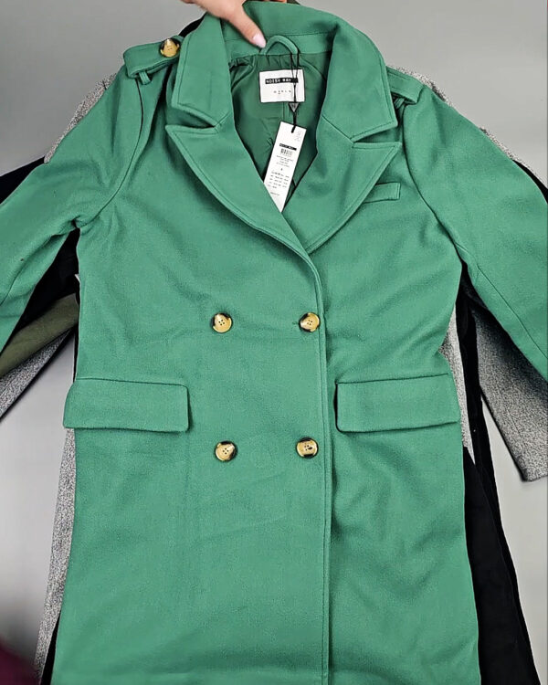 Фотография  945 - Пальто Bestseller 104#15,2 кг, ЛОТ СТ-9842 оптом в Брянске и Брянской области