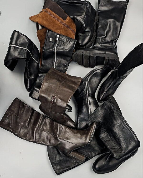 Фотография  694 - Сапоги Италия #7 шт, ЛОТ СТ-9681 оптом в Брянске и Брянской области