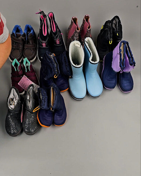 Фотография  220 - Обувь СТОК дети зима 065#6,2 кг, ЛОТ СТ-9661 оптом в Брянске и Брянской области