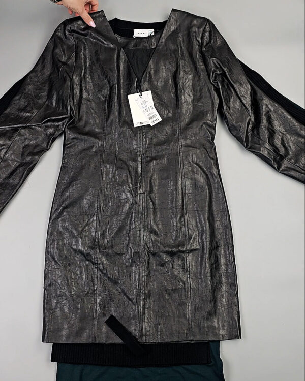 Фотография  549 - Платья Bestseller+DK Winter 035#7 кг, ЛОТ СТ-9919 оптом в Брянске и Брянской области