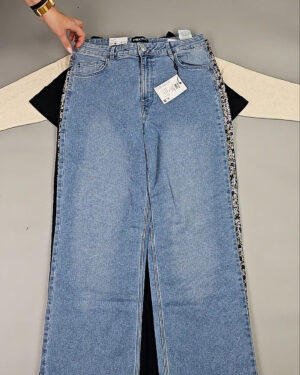 Фотография  233 - DK+Bestseller 085#16 кг, ЛОТ СТ-9952 оптом в Брянске и Брянской области