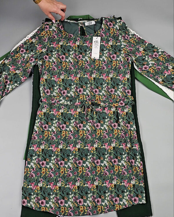 Фотография  472 - DK+Bestseller 085#16 кг, ЛОТ СТ-9951 оптом в Брянске и Брянской области