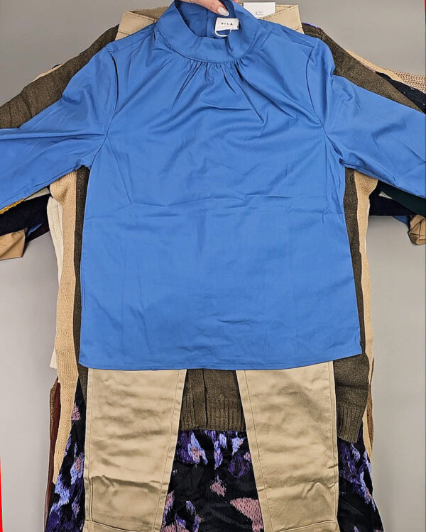 Фотография  716 - VILA Winter mix 104#15 кг, ЛОТ СТ-10080 оптом в Брянске и Брянской области