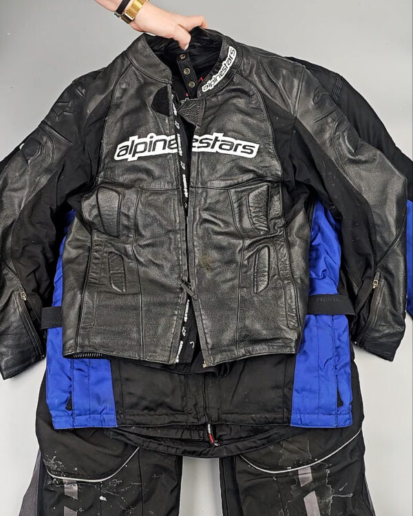 Фотография  911 - МОТО одежда mix БМ#20 кг, ЛОТ СХ-0278 оптом в Брянске и Брянской области