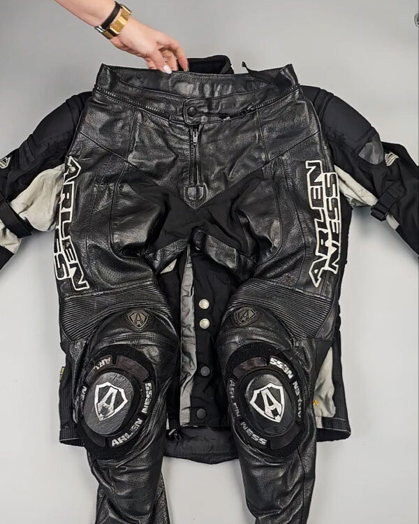 Фотография  676 - МОТО одежда mix БМ#19,4 кг, ЛОТ СХ-0277 оптом в Брянске и Брянской области