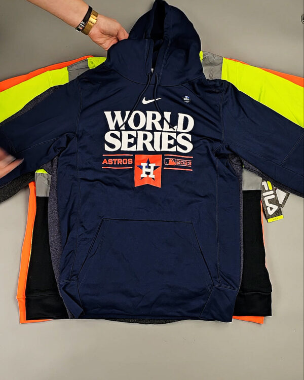 Фотография  427 - Толстовки СТОК CAN 0424#10 кг, ЛОТ СТ-10139 оптом в Брянске и Брянской области